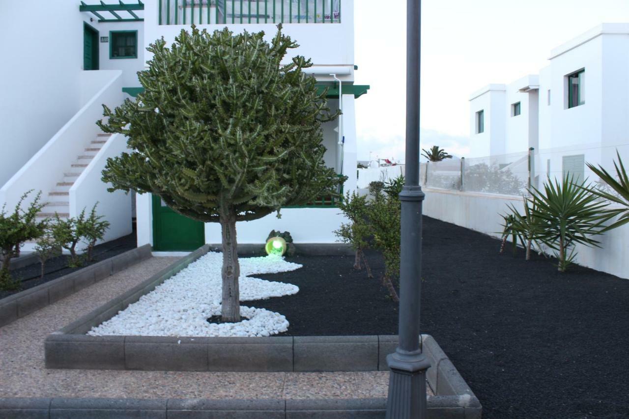 Las Mimosas A Puerto del Carmen (Lanzarote) Exterior photo