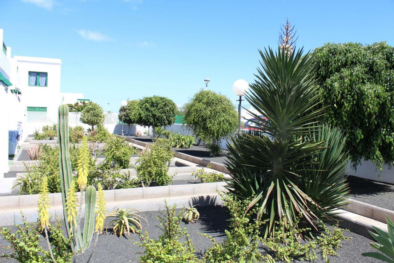 Las Mimosas A Puerto del Carmen (Lanzarote) Exterior photo